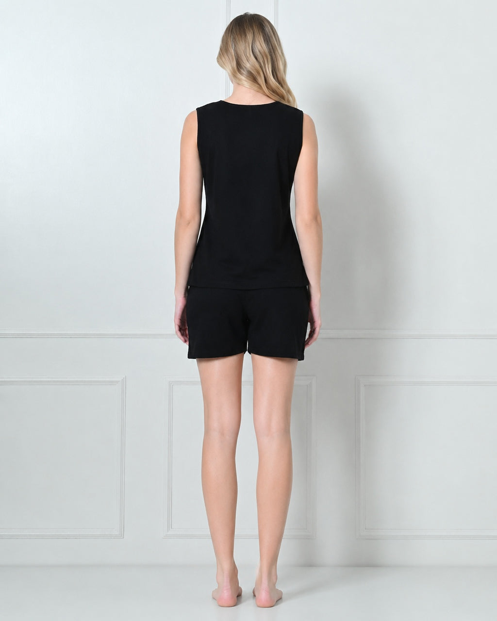 Black Knit Sleeveless Top & Shorts Set with Contrast V-Panel